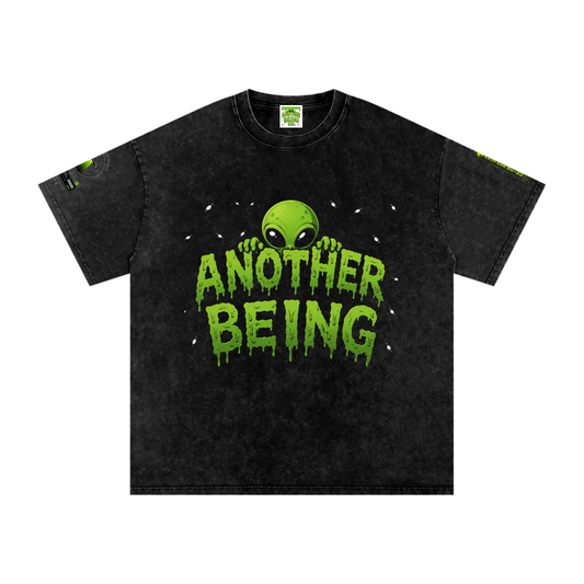 Alien Snow-Wash Oversized Tee